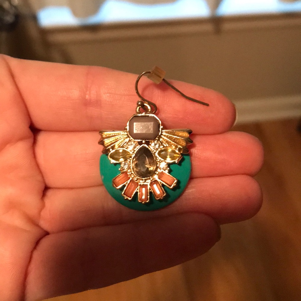 Beautiful statement earrings - Picture 3 of 5